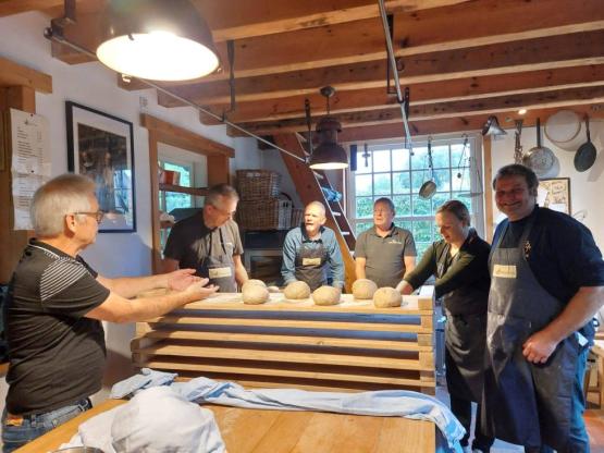 Op zaterdag 27 Juni worden er weer warme broodjes gebakken