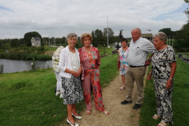 Stichting StadsHerauten Steenbergen  op stap met  KBO's van de gemeente Steenbergen